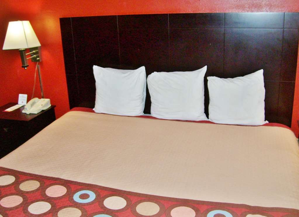 Fairbridge Inn Express Stuttgart Kamer foto